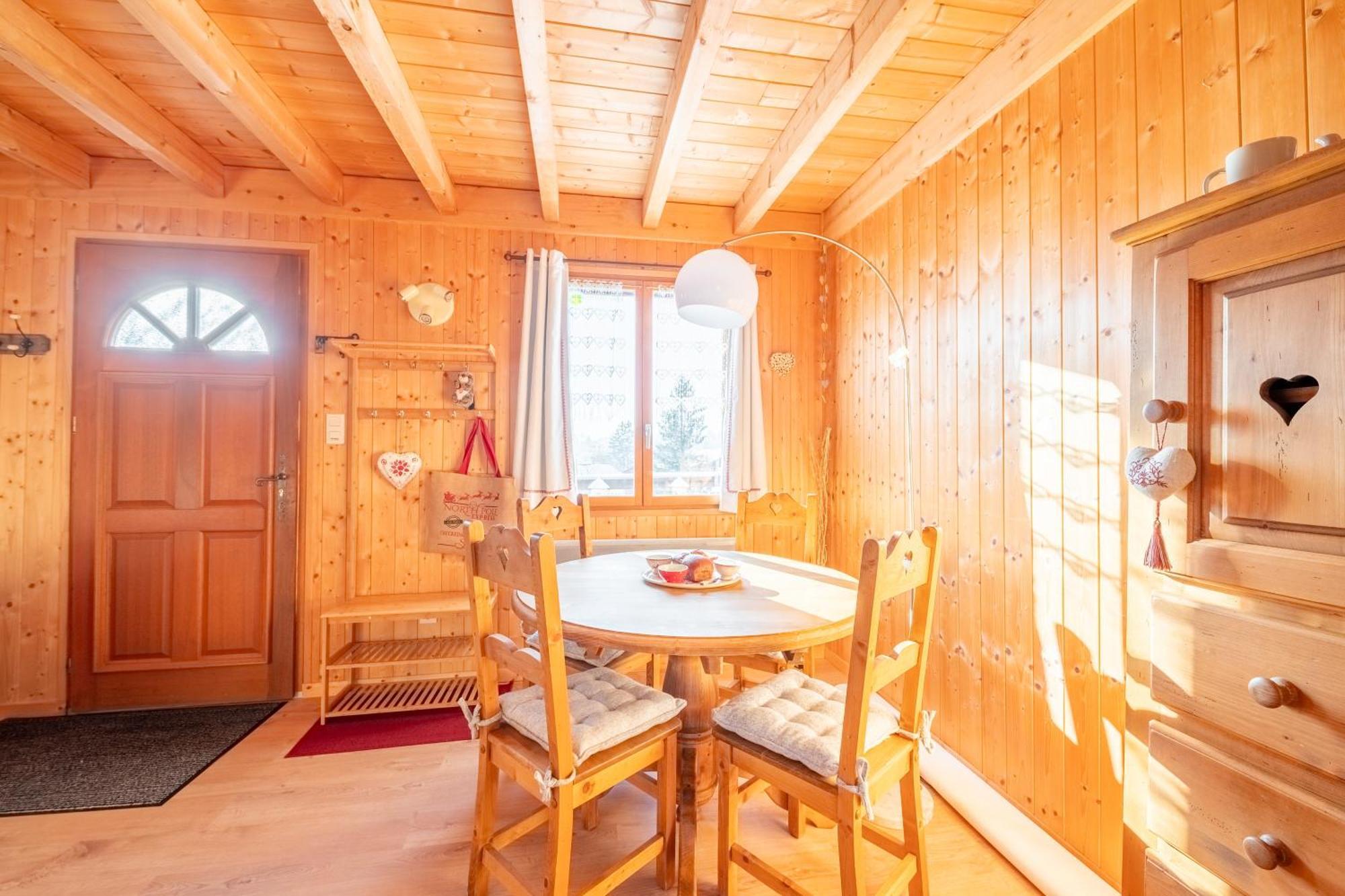 Chalet L'Embellie - Chalet Avec Piscine Partagee Saint-Laurent-en-Grandvaux Zewnętrze zdjęcie